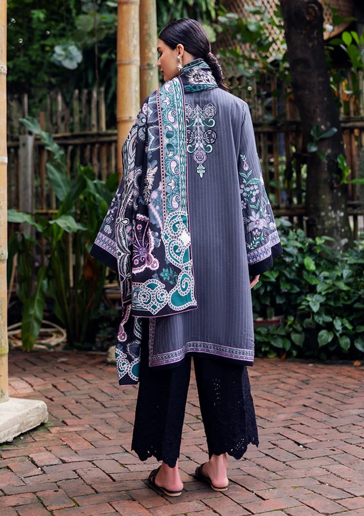 Mushq Hemline Karandi (2pc)