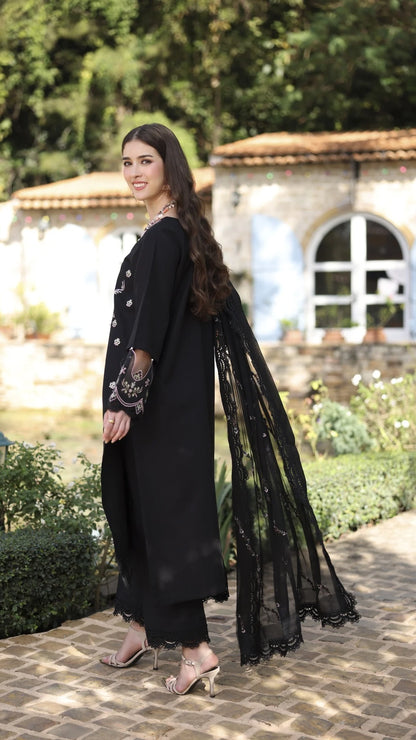 Rangrasiya Ayleen Lawn (3pc) Fresh