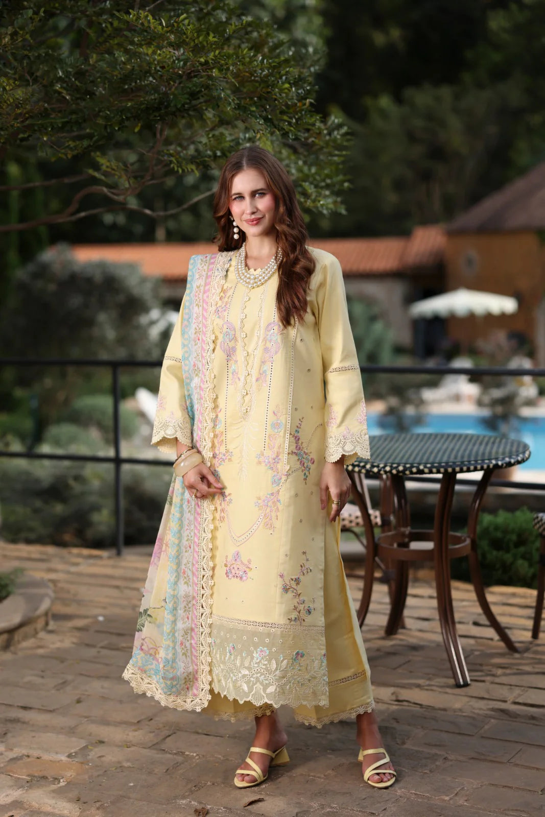 Rangrasiya Ayleen Lawn (3pc) Fresh