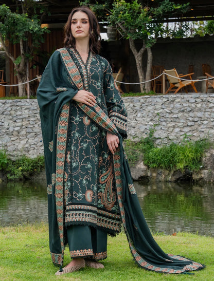 Faiza Faisal (Winter) Karandi
