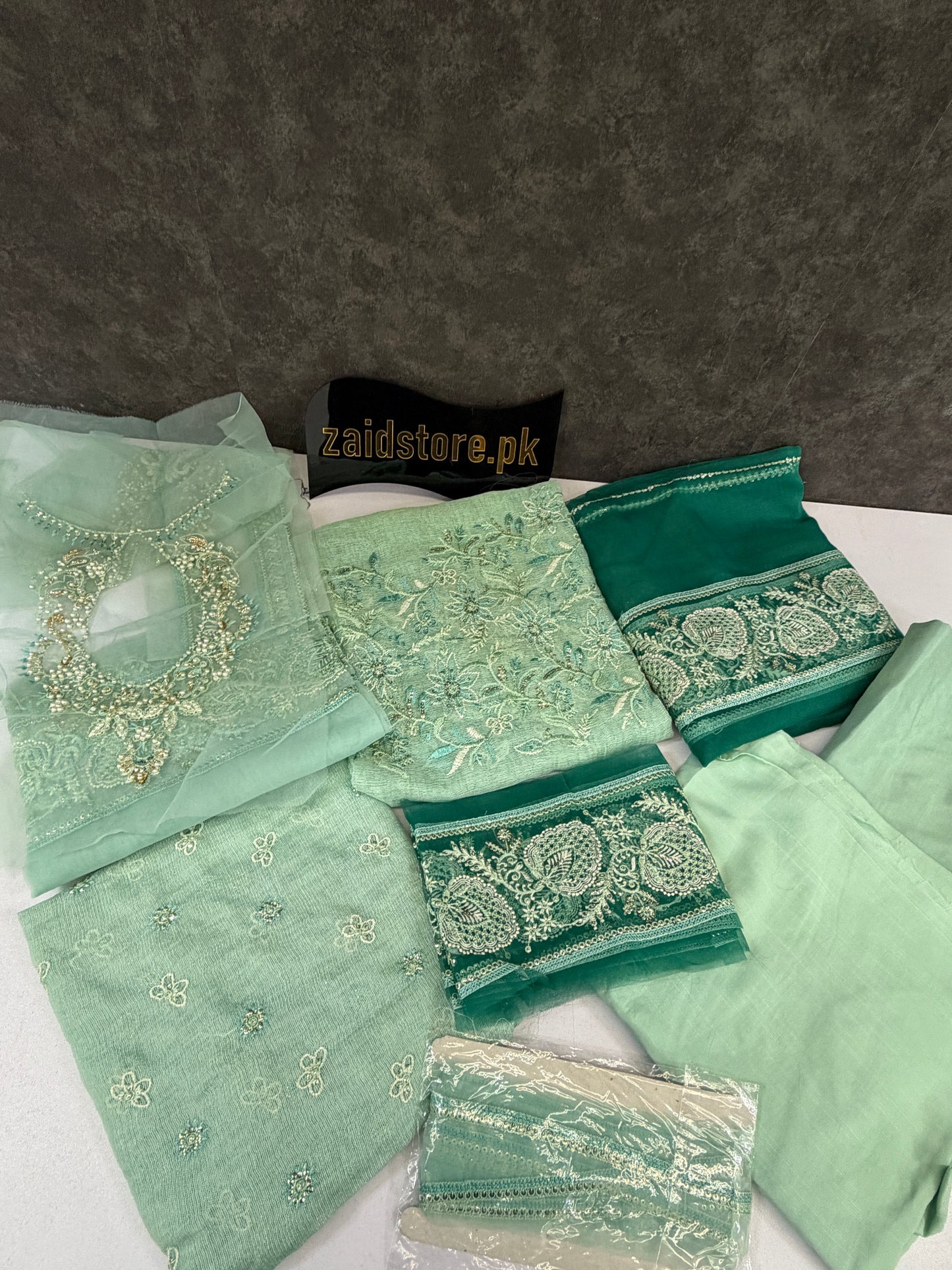 Mushq Roohi (khadi net)